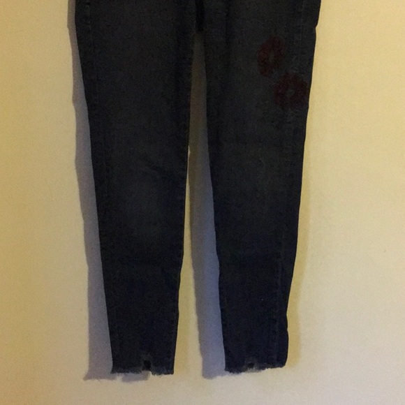 Zara Basic Z1975 Slim-Straight Denim Jeans in a Dark Wash (US 6) - Picture 3 of 11